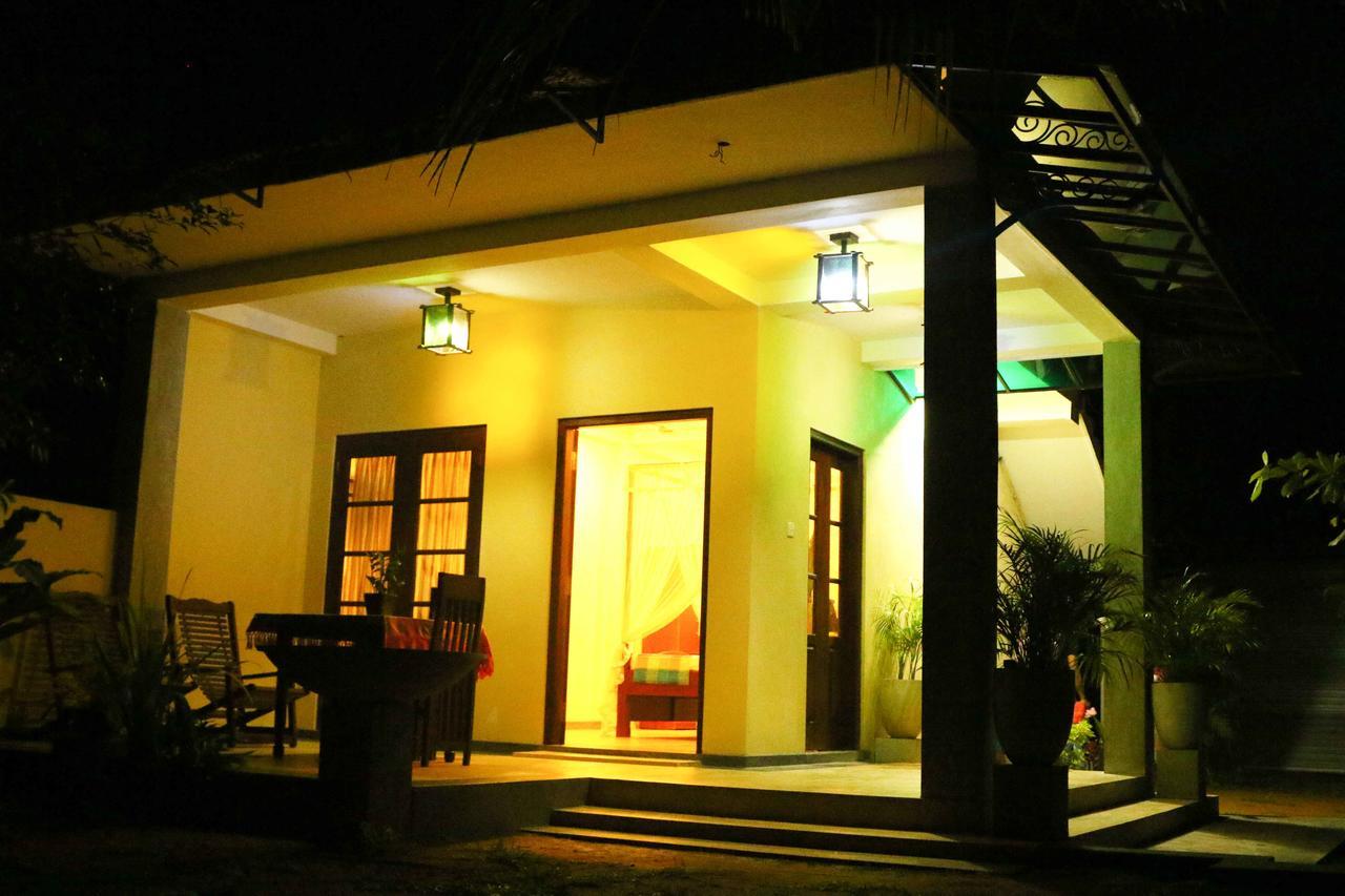 Villa Bird Gate Galle Extérieur photo