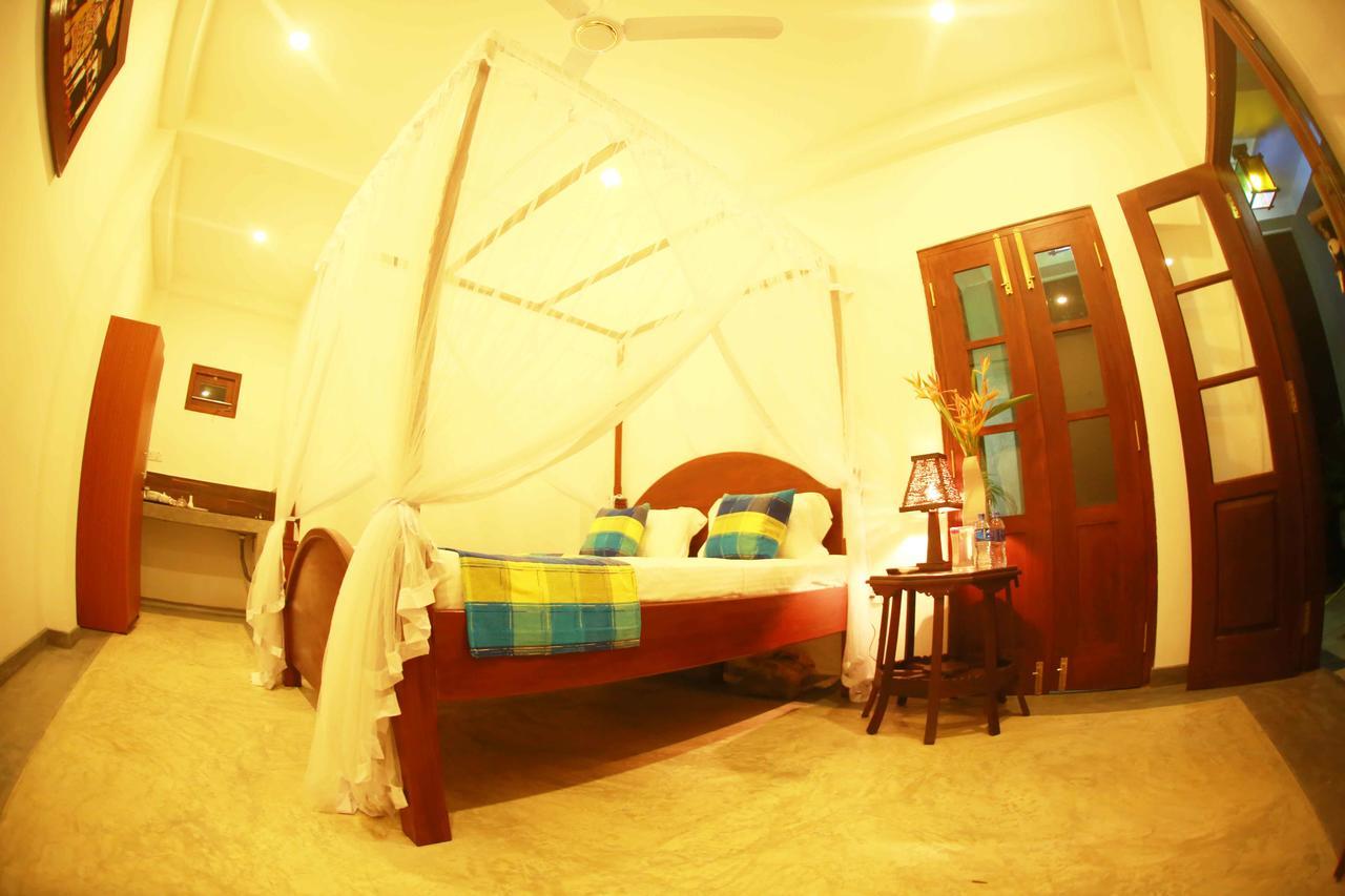 Villa Bird Gate Galle Extérieur photo